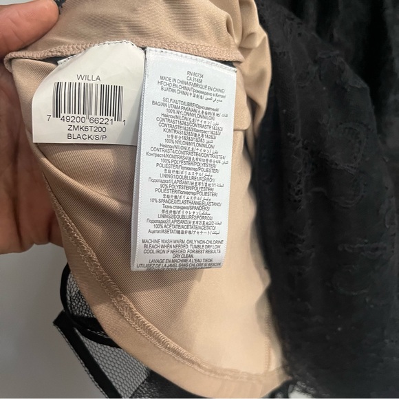 Bcbgmaxazria Willa Lace Black Mini Dress Size S - Picture 16 of 16